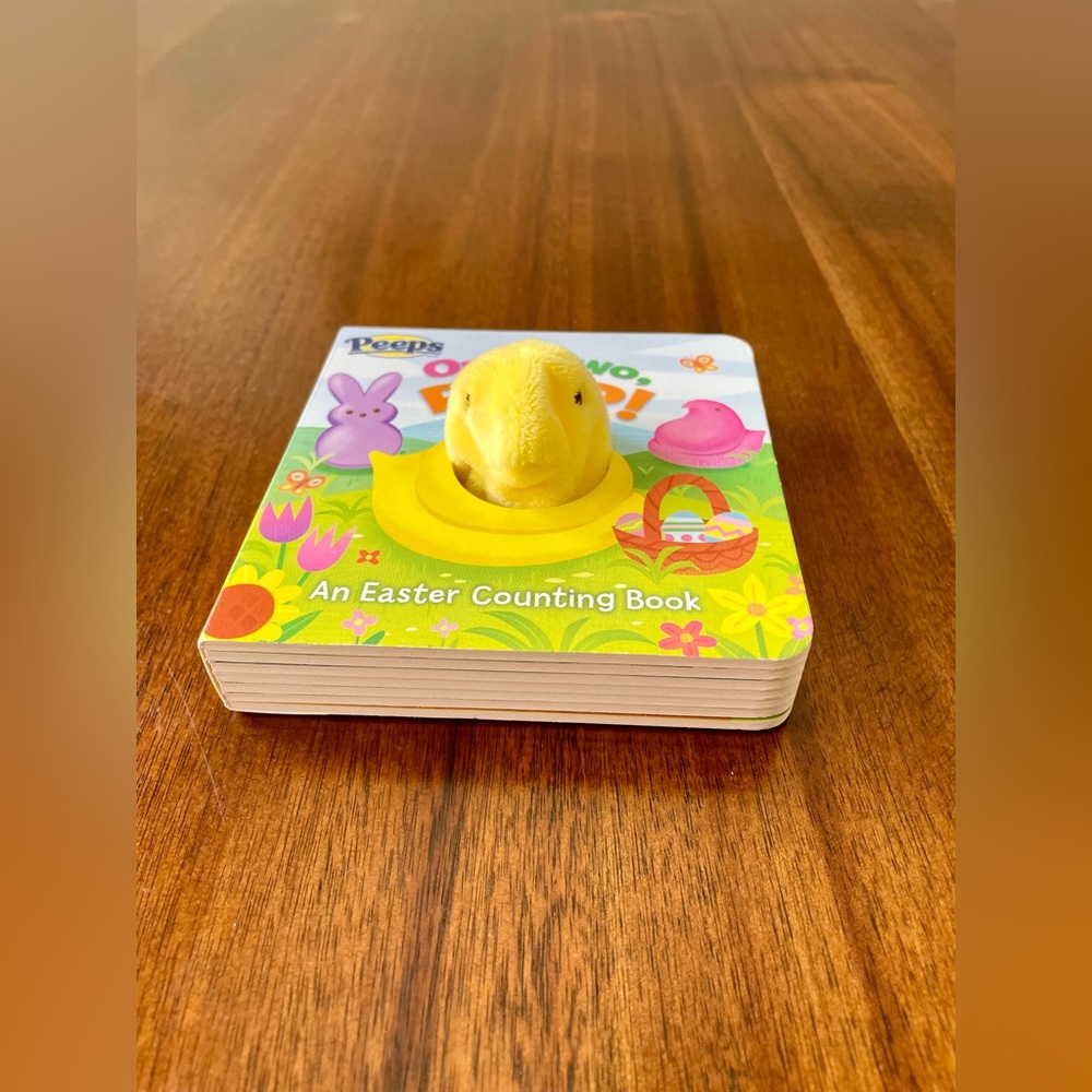 Peep Finger Puppet Board Book